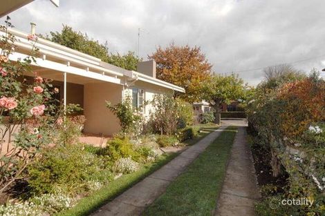 15 Durham St, Newington, VIC 3350