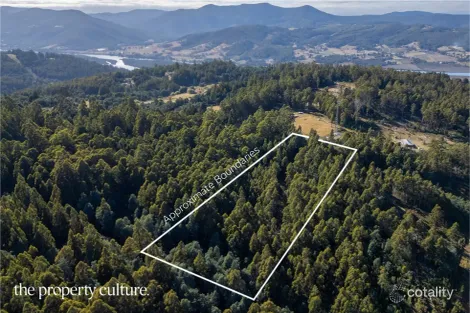 Property photo of 15 Deering Street Franklin TAS 7113