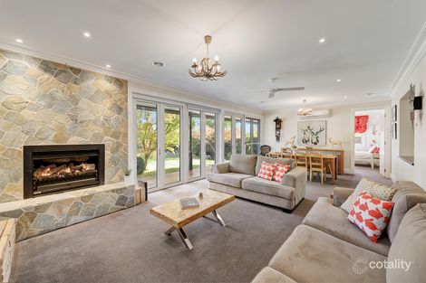 Property photo of 21 Rostrevor Parade Mont Albert North VIC 3129