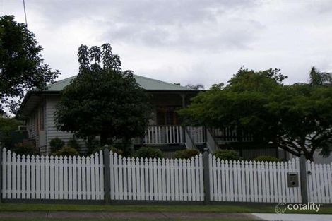 14 Mole Ave, Southport, QLD 4215