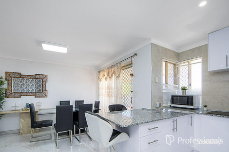 Property photo of 2 Paskett Place Maddington WA 6109