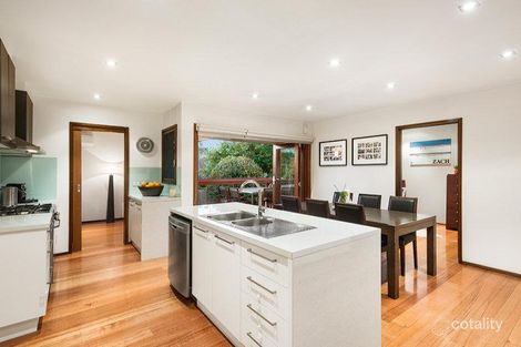 Property photo of 3 Narbethong Drive Greensborough VIC 3088