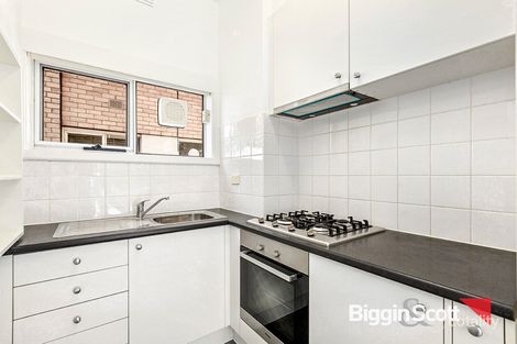 Property photo of 7/2A Burnie Street Toorak VIC 3142
