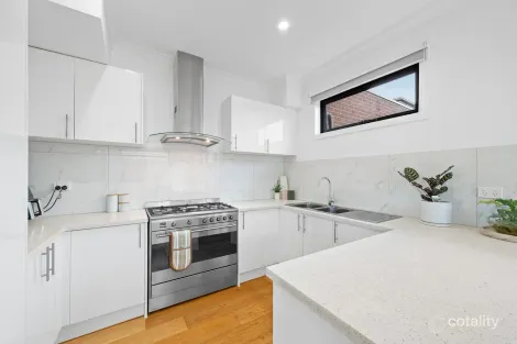 Property photo of 2/40 Elder Street Clarinda VIC 3169