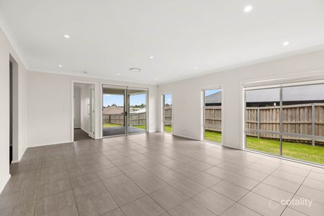 Property photo of 15 Medlar Circuit Gillieston Heights NSW 2321