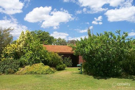 19 Heron Ct, Camillo, WA 6111