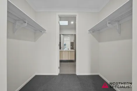 Property photo of 23 Railway Parade Kalkallo VIC 3064