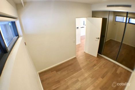 Property photo of 412C/1 Muller Lane Mascot NSW 2020