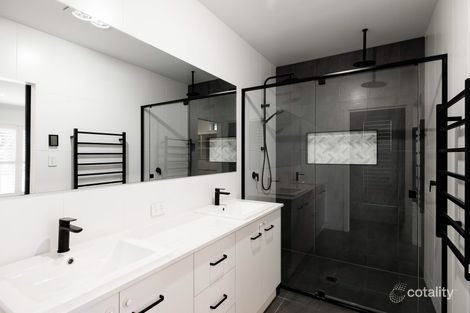 Property photo of 33 Reis Road Highfields QLD 4352