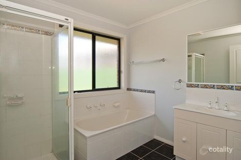 Property photo of 6 Conway Court Highton VIC 3216