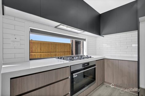 Property photo of 37 Feedwater Road Donnybrook VIC 3064