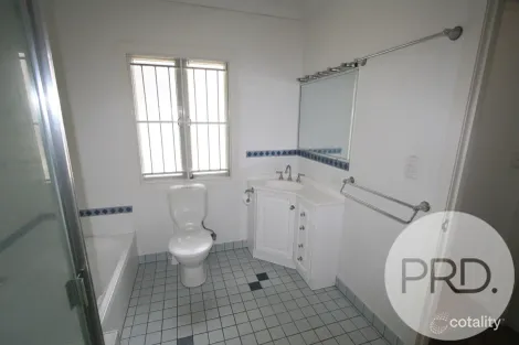 Property photo of 15 Gilbert Road Windsor QLD 4030