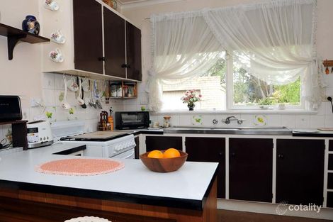 Property photo of 71 Lochiel Avenue Edithvale VIC 3196