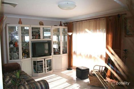 Property photo of 5 Knight Close Kingswood NSW 2747