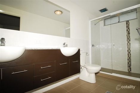 Property photo of 52/3 Deloraine Close Cannonvale QLD 4802