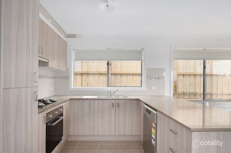 Property photo of 7/94 Lampard Road Drouin VIC 3818