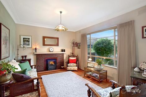 Property photo of 9 Hinkler Avenue Macleod VIC 3085