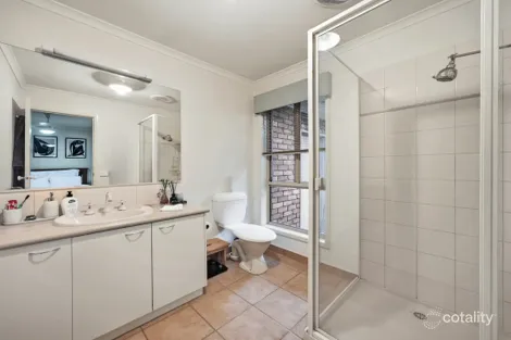 Property photo of 37 King Richard Drive Shepparton VIC 3630