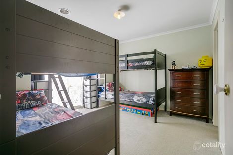 Property photo of 34 Oberon Drive Carrum Downs VIC 3201