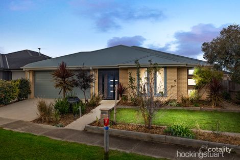 Property photo of 128 Riversdale Drive Tarneit VIC 3029