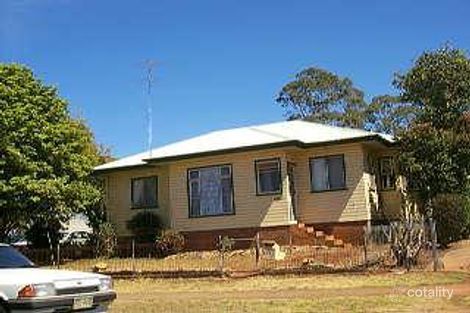 11 Holberton St, Rockville, QLD 4350