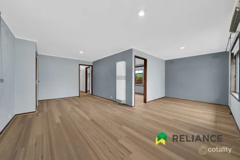 Property photo of 2 Parramatta Road Werribee VIC 3030