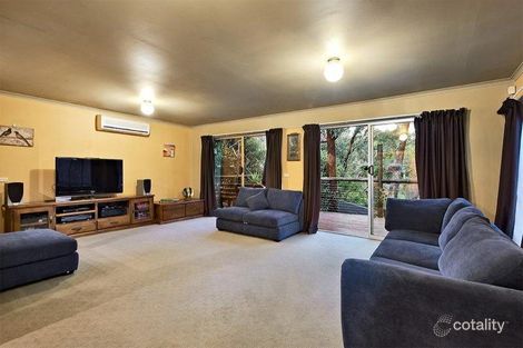 Property photo of 66 Karingal Drive Eltham North VIC 3095