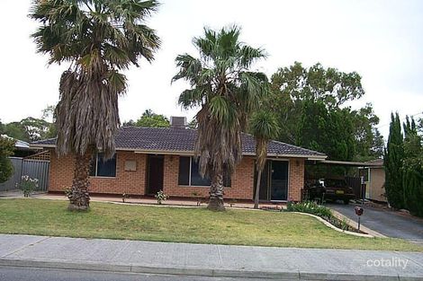 15 Merrifield Ave, Kelmscott, WA 6111