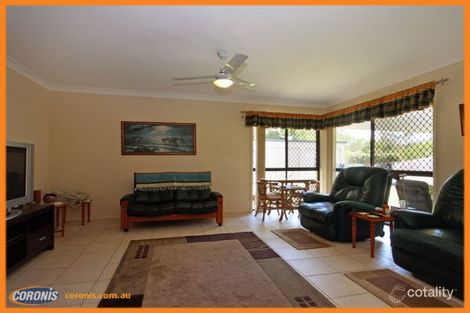 Property photo of 8 Saint-Smith Road Beachmere QLD 4510