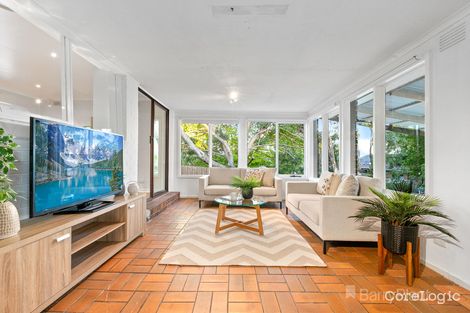 Property photo of 1 Dove Court Pakenham VIC 3810