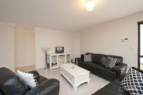 Property photo of 26 Bolton Way Darch WA 6065