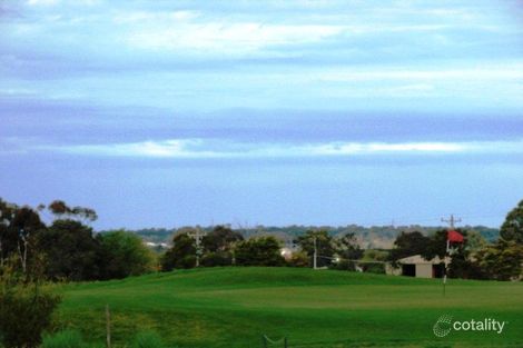 15 Ferrier Cl, Sandhurst, VIC 3977