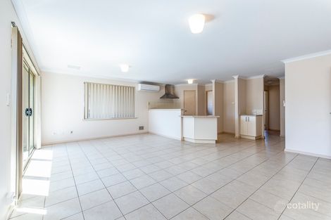 Property photo of 2/15 Giudice Way Yangebup WA 6164