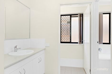 Property photo of 34 Burswood Close Wulkuraka QLD 4305