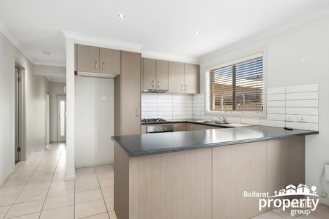 Property photo of 2/35 Heales Street Mount Pleasant VIC 3350