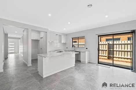 29 Cotton Field Way, Brookfield, VIC 3338