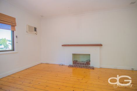 Property photo of 60 Snook Crescent Hilton WA 6163