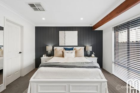 Property photo of 20 Hollingsworth Way Leeming WA 6149