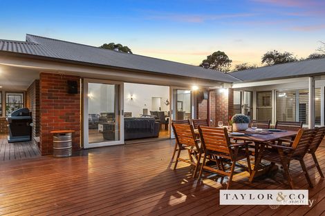 Property photo of 2 Meadow View Road Somerville VIC 3912