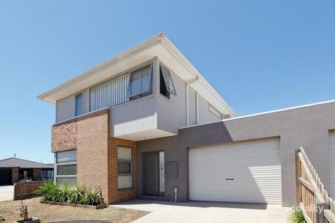 3/6 Orlando Dr, Truganina, VIC 3029