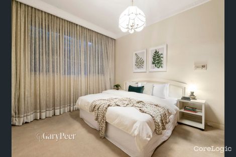 Property photo of 8 Airdrie Road Caulfield North VIC 3161