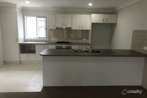 Property photo of 2 Thorncliffe Avenue Thornton NSW 2322