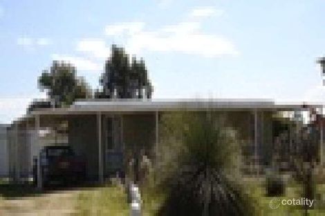 Property photo of 27 Parrotbush Road Nilgen WA 6044