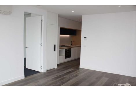 Property photo of 906/15 Doepel Way Docklands VIC 3008