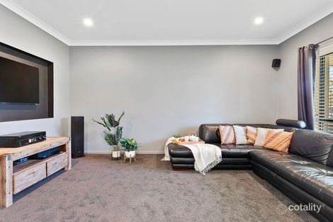 Property photo of 10 Sarsenet Circuit Mount Cotton QLD 4165