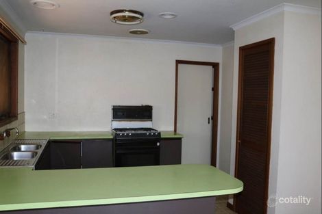Property photo of 3 Nebo Court Werribee VIC 3030