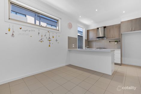 Property photo of 3/635 Mountain Highway Bayswater VIC 3153