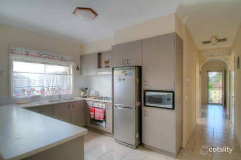 Property photo of 21 Ironbark Circuit Pakenham VIC 3810