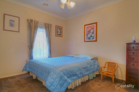 Property photo of 21 Ironbark Circuit Pakenham VIC 3810