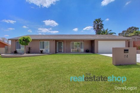 Property photo of 64 Henry Melville Crescent Gilmore ACT 2905